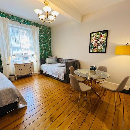 Old Town Centre Apartment 5 Mins To Edinburgh Castle 외부 사진